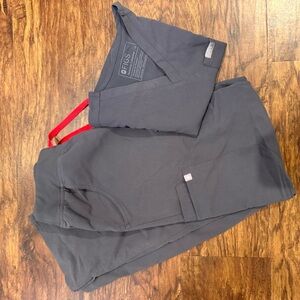 FIGS Kade Cargo Scrub Pants and Caterina Top in Charcoal